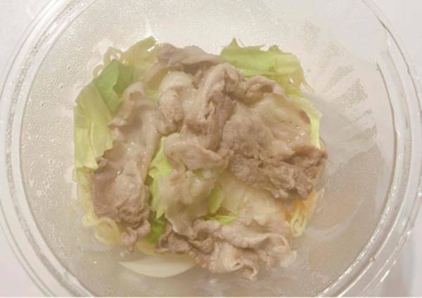 焼きそば作り、フライパンと油使ってる？　ボウル１つで作れるから試してみて！