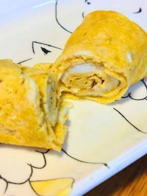 卵焼き器がなくても大丈夫！　丸いフライパンでも簡単に卵焼きが巻ける裏技