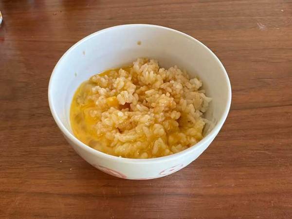 「逆にしてた」「みんな驚きそう」　卵かけご飯の意外すぎる作り方