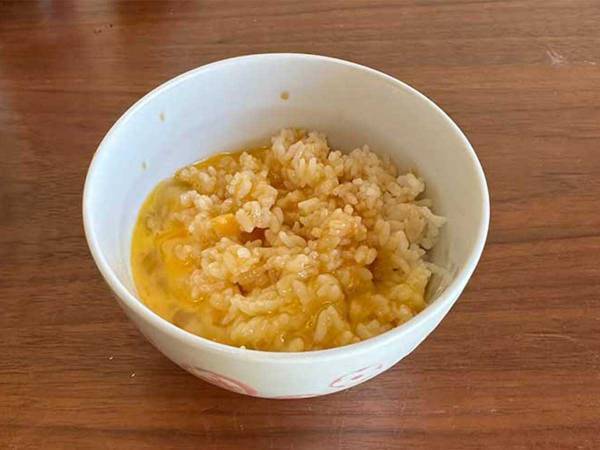 「逆にしてた」「みんな驚きそう」　卵かけご飯の意外すぎる作り方