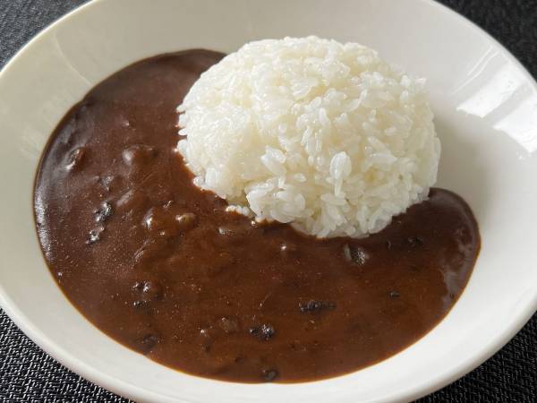 煮込み時間も必要なし！　電子レンジで作るツナカレーの作り方が簡単すぎた
