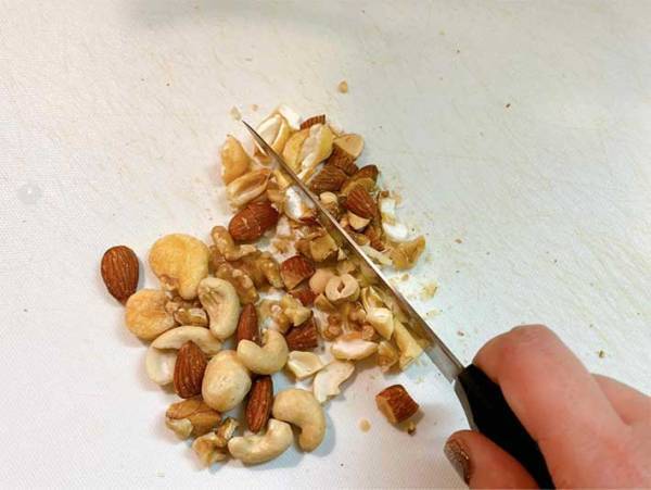 肉まん、そのまま食べてる？　井村屋のレシピに「これはいかん」