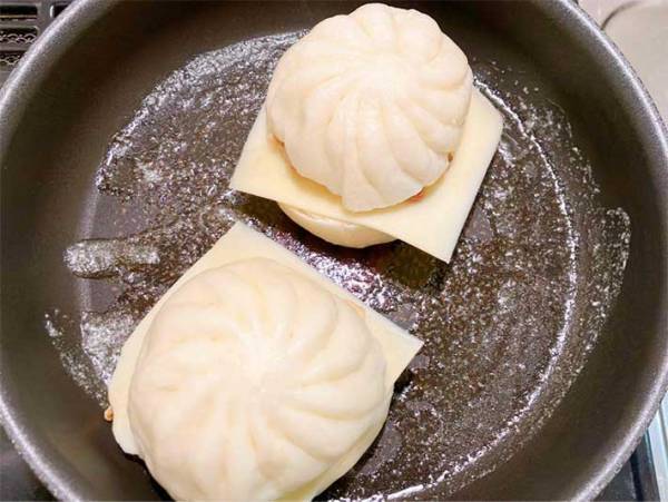 肉まん、そのまま食べてる？　井村屋のレシピに「これはいかん」