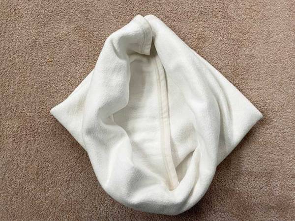 ボロボロ毛布とバスタオル、捨てないで！　意外な活用法に「超ラクになった」