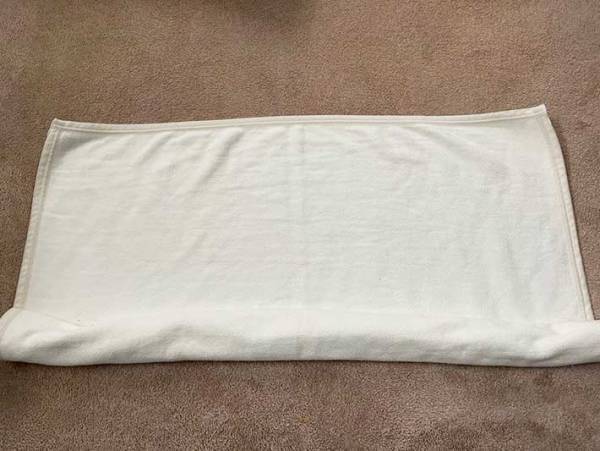 ボロボロ毛布とバスタオル、捨てないで！　意外な活用法に「超ラクになった」