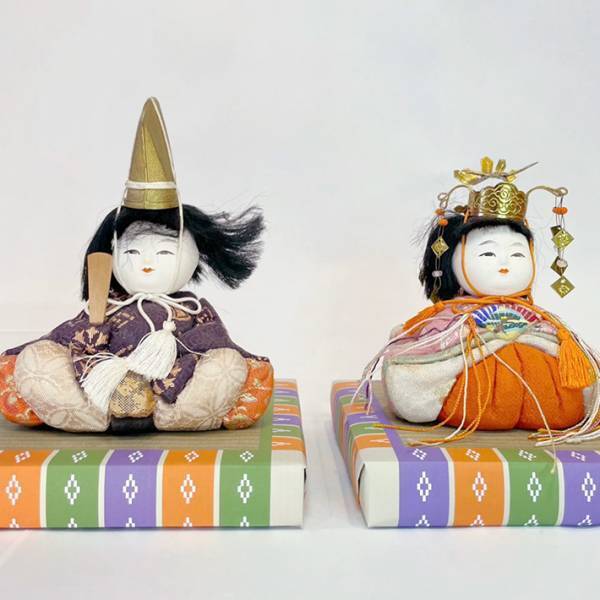 １年ぶりにひな人形と対面　変貌を遂げた姿に「お腹痛い」「ほんと最高」