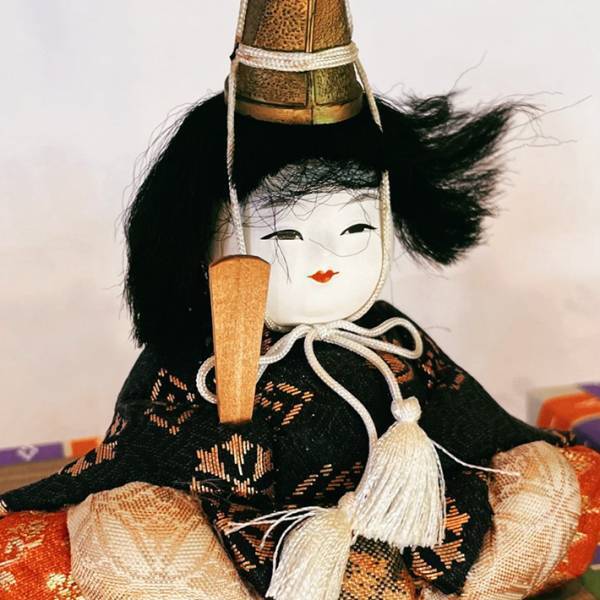 １年ぶりにひな人形と対面　変貌を遂げた姿に「お腹痛い」「ほんと最高」