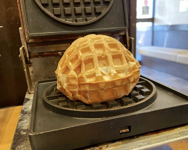 「間違いなく僕はワッフルを作りました…」　結果に「は？」「五度見した」