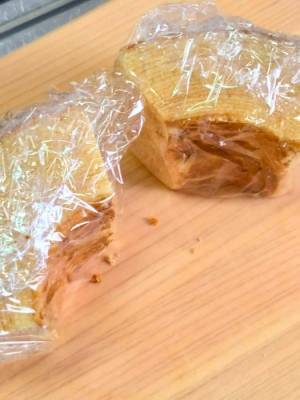 パサパサになるバウムクーヘン　便利な保存術に「コレは簡単」「いいこと聞いた」