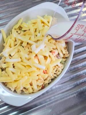 冷凍エビピラフがチーズリゾットに変身　レシピに「簡単すぎ」「忙しい日に最適」