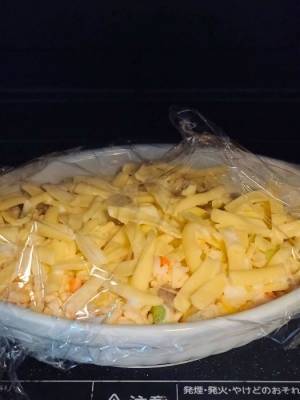 冷凍エビピラフがチーズリゾットに変身　レシピに「簡単すぎ」「忙しい日に最適」