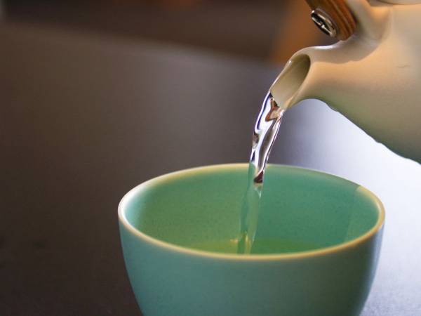 お茶の味は淹れ方によって甘くも苦くもなる！　好みに仕上げるコツに「謎が解けた」