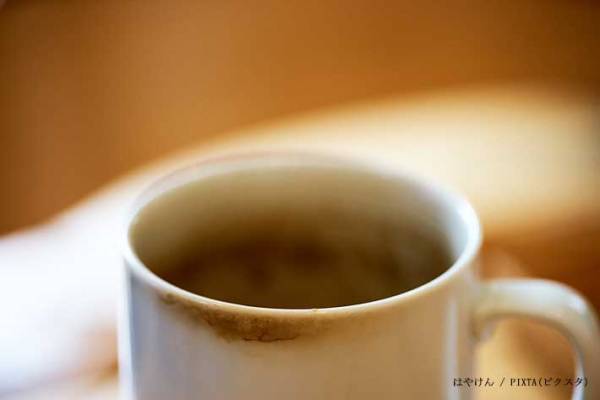 「茶渋には漂白剤がいいけど…」　思わぬ注意点に「知らなかった」