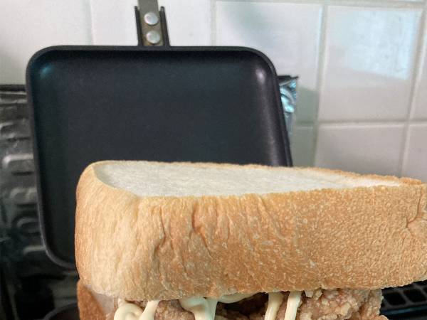 「大丈夫、おまえならいけるよ」　キッチンで酷使されていたのは？