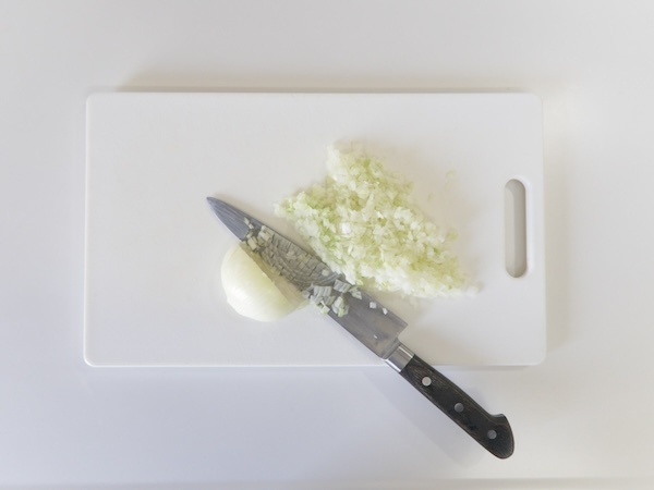 「なるほど」「これなら簡単」　キッコーマンが教える玉ねぎのみじん切りが「勉強になった」