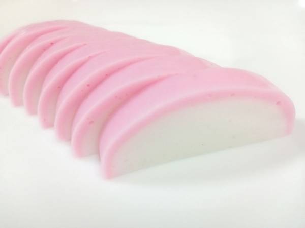 かまぼこはそのまま冷凍してもいいの？　おいしさをキープする冷凍方法が目からウロコ