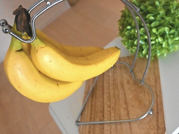 「知らなかった！」「実践してみる」　おいしさが長続きする『バナナの保存方法』をドールが解説