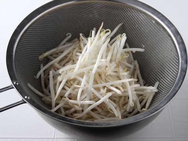 もやしのゆで時間、理想は？　セブンプレミアムの情報に「初耳でした」「試してみる」