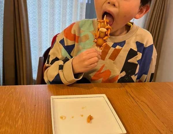 「…ナニコレ」　母親が出した『おやつ』に小１がドン引き　ひと口食べると？