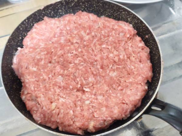 自炊で作った『アホみたいな料理』　完成写真に「これは優勝」「俺もやる！」