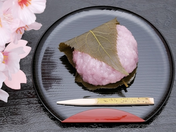 桜餅ってそうだったの？　種類の違いに「知らずに生きてきた」