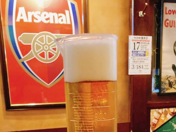 ビールを注文した夫　「２～３杯飲んで帰る」と妻に伝えたら…？