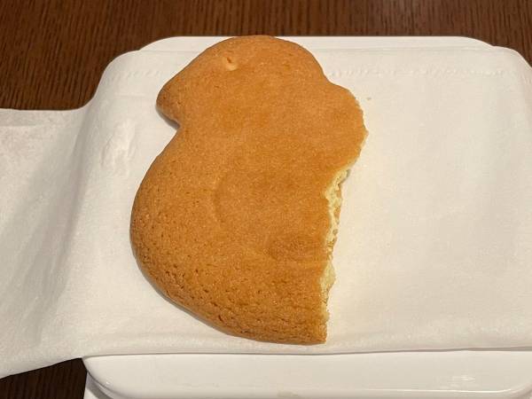 半分に割った『鳩サブレー』が…？　「プロの技！」「奇跡起こした」