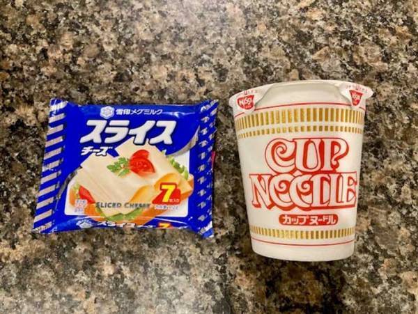 『カップヌードル』の意外と思いつかない食べ方に「飲み干しちゃった！」