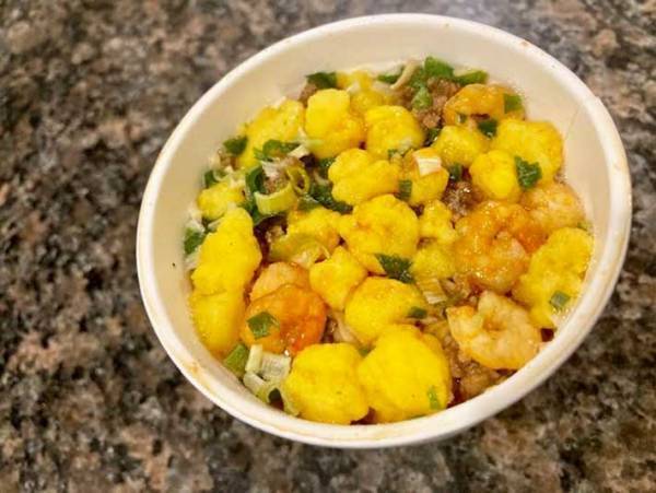 日清「少し入れてみて」　日清のちょい足しに「家で食べられるなんて」