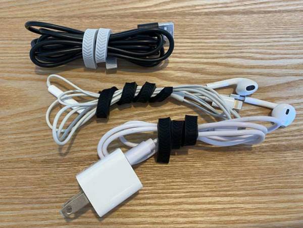 絡まったコード、ウンザリしない？　１００均グッズで「見違えた！」