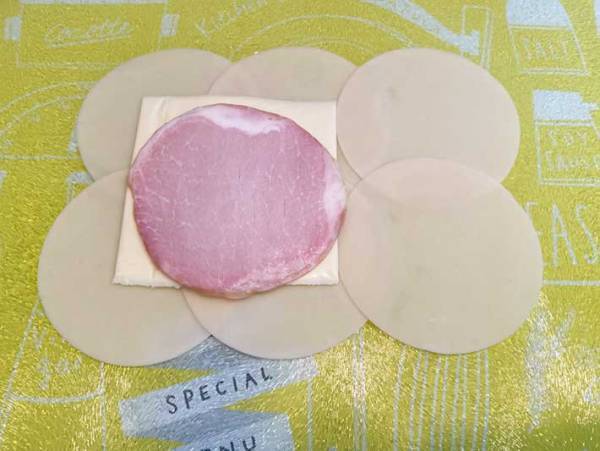 知らないと損！　余った餃子の皮の活用法に「もう困らない」