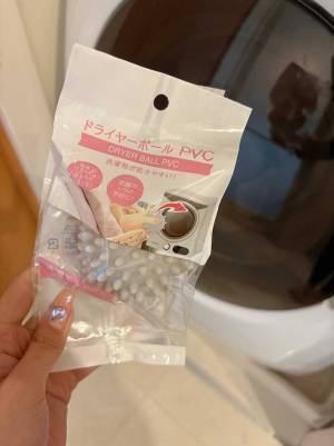 セリアの『ドライヤーボール』が神アイテムだった…　洗濯機に入れるだけで？