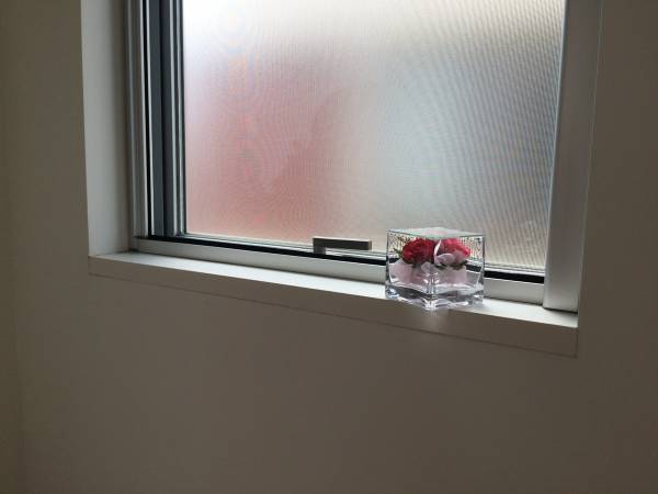 トイレの換気、もしや窓開けてる？　思わぬ落とし穴に「ゾクッとした」