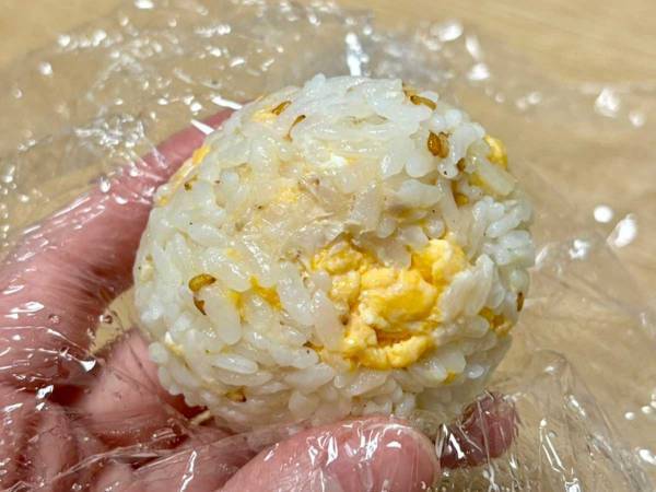 炒り卵とツナのおにぎりに反響　「作ったら即消える」「おいしくて飛んだ」