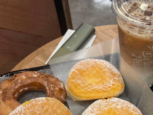 ミスドで好きな物だけ注文すると？　店内で撮った１枚に「すごい」「やってみたすぎる」