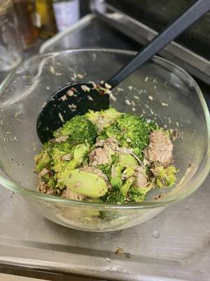 「ブロッコリー１株いける」　スーパーで買った『アレ』を加えると？