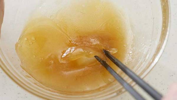 サーモンはこうする！　和えてご飯にのせるだけで「悶絶するほどおいしい」