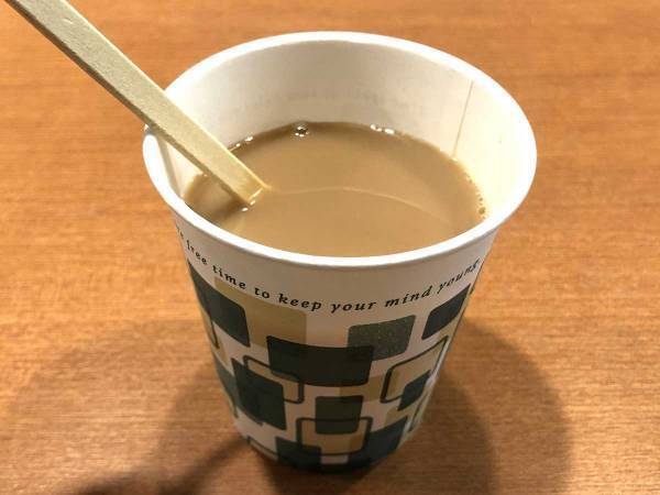 ミルクティーに『アレ』を入れたら感動！　「本当においしい」「明日やってみる！」