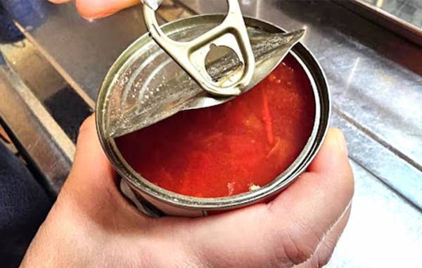 たまったレシートで？　アレを開ける驚きの方法に「意外と丈夫」「超便利」