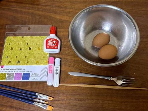 イースターエッグの作り方、知ってる？　企業が紹介する卵の中身を抜く方法