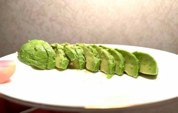 エッグカッター、台所に眠ってない？　意外な使い道に「包丁より切りやすい」