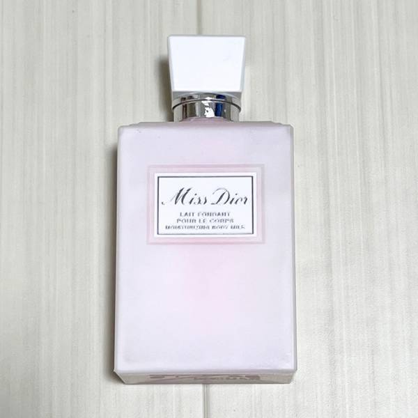 『iPhone』の撮影テクを紹介！　影が出ちゃう対処法に「知らなかった」