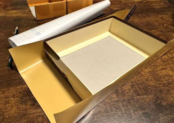 バレンタインにもらったチョコ　箱が超かわいくて捨てられないので…？