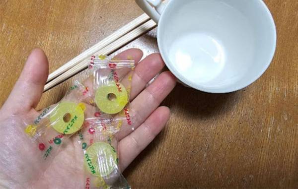 『パインアメ』の全く思いつかなかった食べ方に、７歳の娘が大興奮！