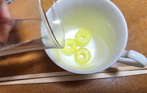 『パインアメ』の全く思いつかなかった食べ方に、７歳の娘が大興奮！