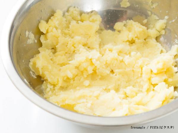 「食感がやみつきに！」　ポテサラに『ある漬物』を足すだけで？