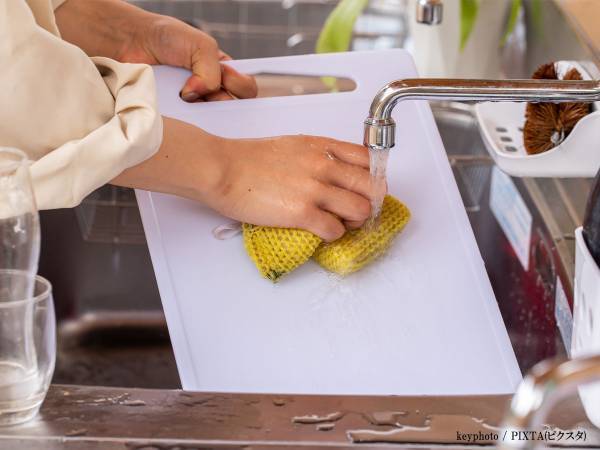 キッチンスポンジの買い替え時は◯か月が目安！　企業の回答に納得