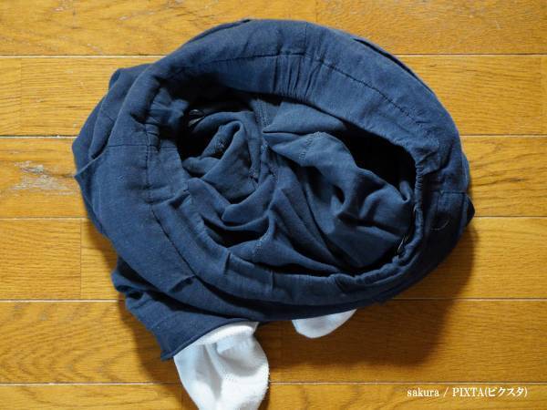 ユニクロで子供服を買った母　とった行動に「その手があったか！」