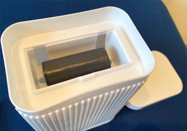 部屋のゴミ箱の回収が面倒…　解決するダイソーグッズに「これしか使いたくない」