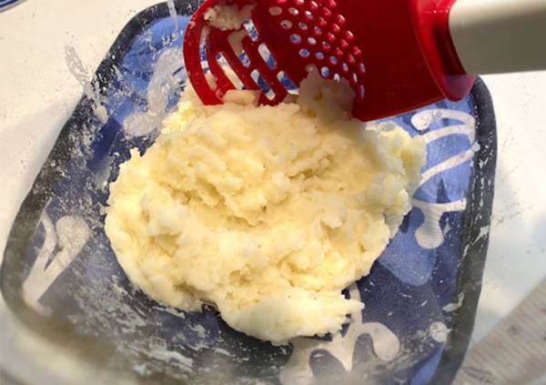 『6Pチーズ』をつぶしたアレで包むと…？　家族「絶対また作って！」